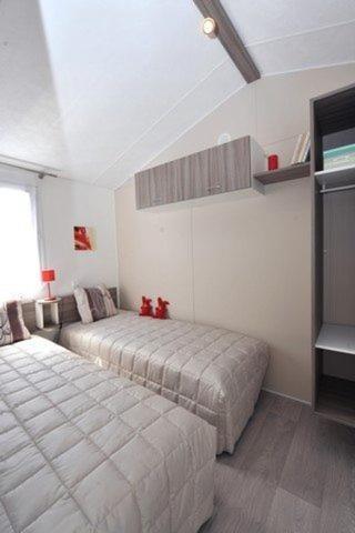 Camping de Brouël Ambon Quarto foto
